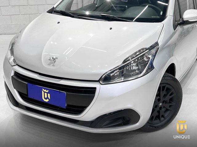 Peugeot 208 1.2 ACTIVE PACK 12V FLEX 4P MANUAL 2017/2018 prata à venda na Unique Automóveis em Indaiatuba — foto 3