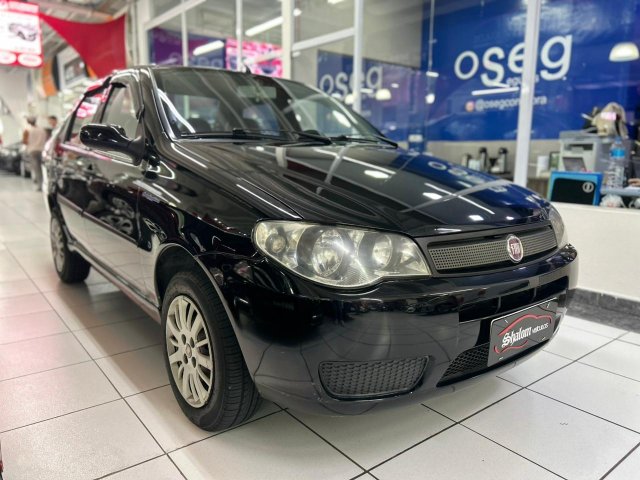 foto do veículo Fiat Siena   1.0 MPI FIRE CELEBRATION 8V FLEX 4P MANUAL