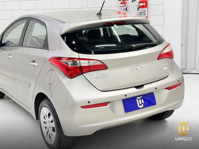 Hyundai Hb20 1.6 COMFORT PLUS 16V FLEX 4P AUTOMÁTICO 2016/2017 marrom à venda na Unique Automóveis em Indaiatuba — foto 6
