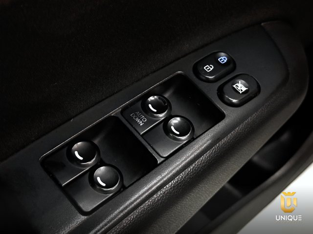 Hyundai Hb20 1.6 COMFORT PLUS 16V FLEX 4P AUTOMÁTICO 2016/2017 marrom à venda na Unique Automóveis em Indaiatuba — foto 16