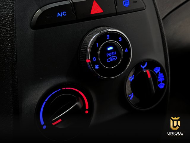 Hyundai Hb20 1.6 COMFORT PLUS 16V FLEX 4P AUTOMÁTICO 2016/2017 marrom à venda na Unique Automóveis em Indaiatuba — foto 19