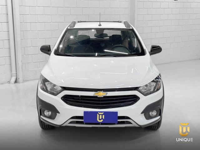 Chevrolet Onix 1.4 MPFI ACTIV 8V FLEX 4P AUTOMÁTICO 2017 branco à venda na Unique Automóveis em Indaiatuba — foto 4