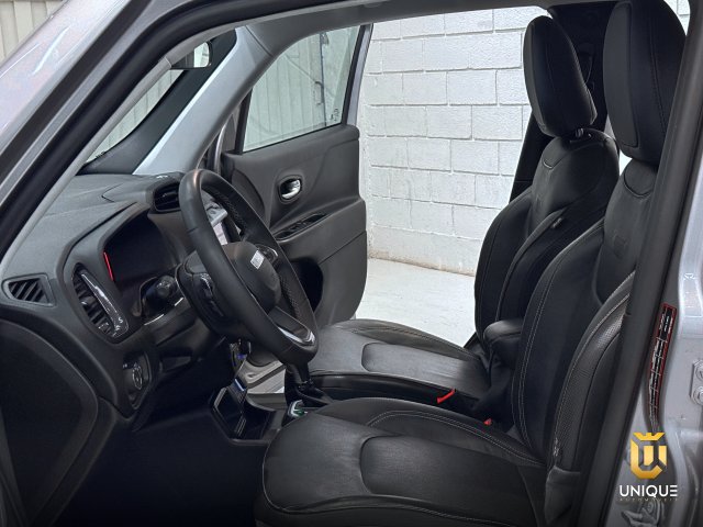 Jeep Renegade 1.3 T270 TURBO FLEX LONGITUDE AT6 2022 prata à venda na Unique Automóveis em Indaiatuba — foto 16