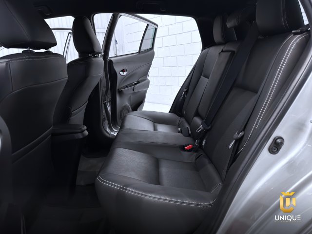 Toyota Yaris Hatch 1.5 16V FLEX XS MULTIDRIVE 2018/2019 prata à venda na Unique Automóveis em Indaiatuba — foto 13