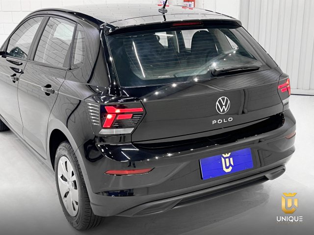 Volkswagen Polo 1.0 MPI MANUAL 2023/2024 preto à venda na Unique Automóveis em Indaiatuba — foto 6