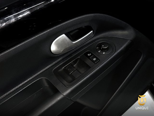 Volkswagen Up 1.0 170 TSI TOTAL FLEX XTREME 4P MANUAL 2019/2020 preto à venda na Unique Automóveis em Indaiatuba — foto 11
