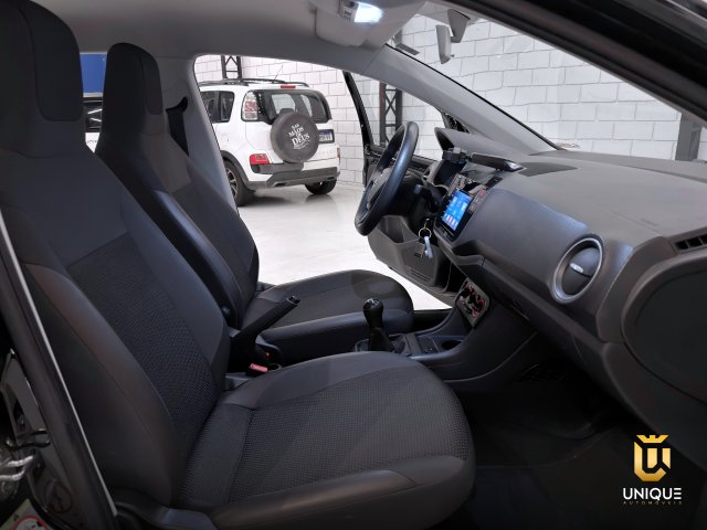 Volkswagen Up 1.0 170 TSI TOTAL FLEX XTREME 4P MANUAL 2019/2020 preto à venda na Unique Automóveis em Indaiatuba — foto 18