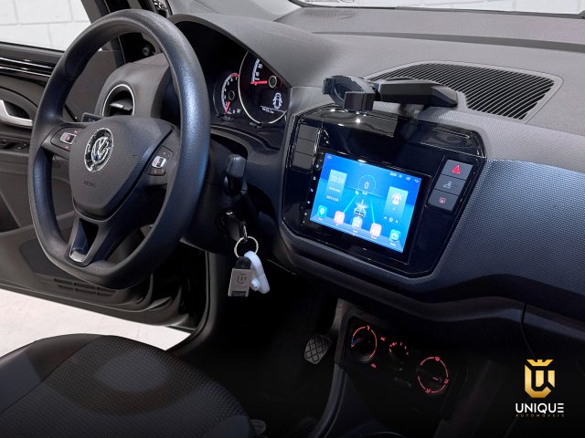 Volkswagen Up 1.0 170 TSI TOTAL FLEX XTREME 4P MANUAL 2019/2020 preto à venda na Unique Automóveis em Indaiatuba — foto 19