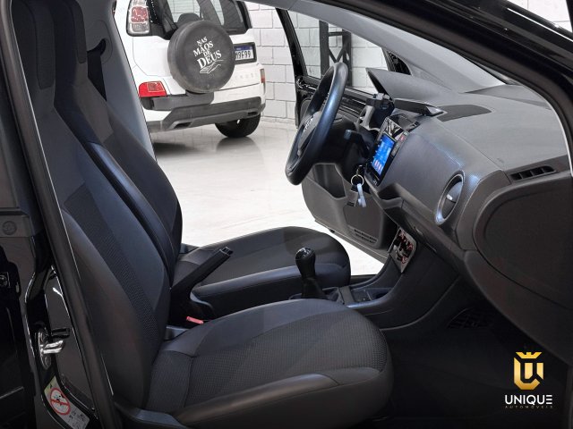 Volkswagen Up 1.0 170 TSI TOTAL FLEX XTREME 4P MANUAL 2019/2020 preto à venda na Unique Automóveis em Indaiatuba — foto 20
