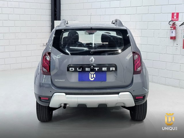 Renault Duster 1.6 16V SCE FLEX DYNAMIQUE X-TRONIC 2017/2018 cinza à venda na Unique Automóveis em Indaiatuba — foto 5