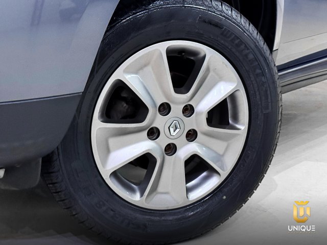 Renault Duster 1.6 16V SCE FLEX DYNAMIQUE X-TRONIC 2017/2018 cinza à venda na Unique Automóveis em Indaiatuba — foto 6