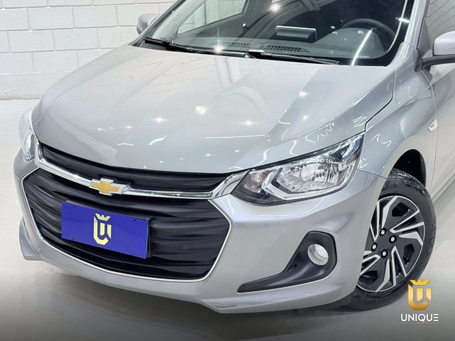 Chevrolet Onix 1.0 FLEX LT MANUAL 2024/2025 cinza à venda na Unique Automóveis em Indaiatuba — foto 3