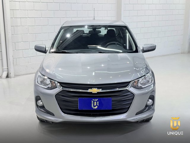 Chevrolet Onix 1.0 FLEX LT MANUAL 2024/2025 cinza à venda na Unique Automóveis em Indaiatuba — foto 4