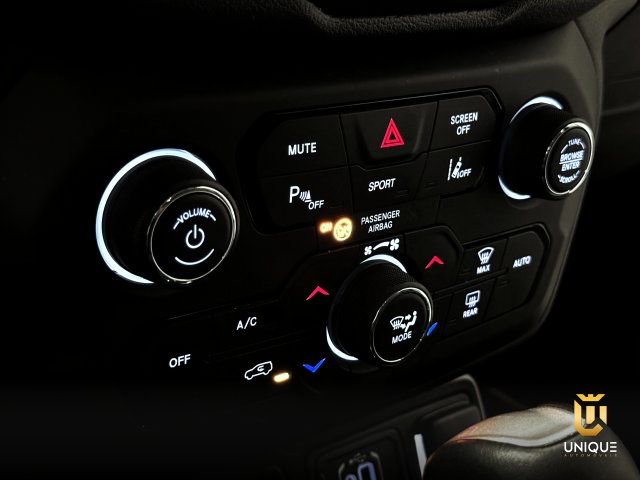 Jeep Renegade 1.3 T270 TURBO FLEX LONGITUDE AT6 2022/2023 azul à venda na Unique Automóveis em Indaiatuba — foto 14