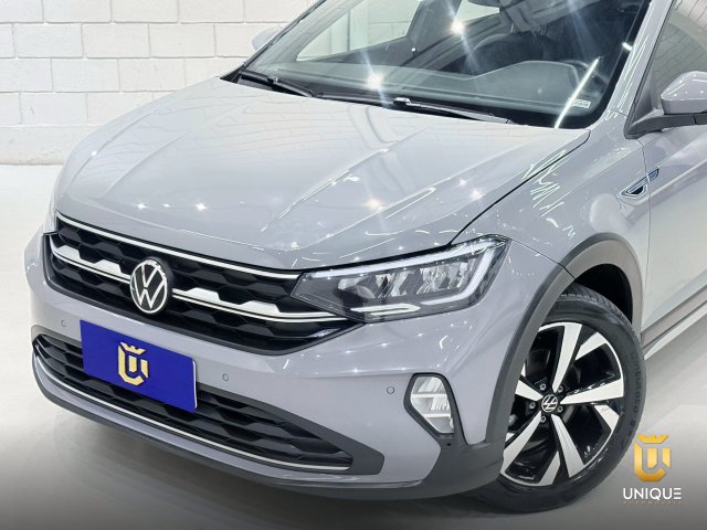 Volkswagen Nivus 1.0 200 TSI TOTAL FLEX HIGHLINE AUTOMÁTICO 2021/2022 cinza à venda na Unique Automóveis em Indaiatuba — foto 3