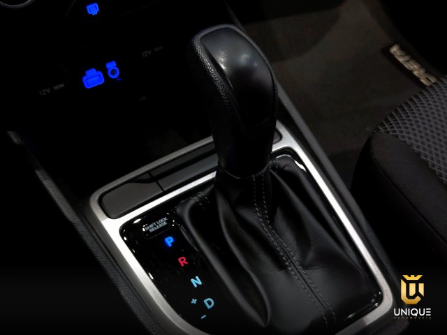 Hyundai Creta 1.6 16V FLEX ATTITUDE AUTOMÁTICO 2017/2018 branco à venda na Unique Automóveis em Indaiatuba — foto 13