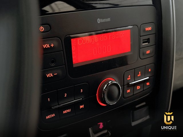 Renault Duster 1.6 16V SCE FLEX EXPRESSION X-TRONIC 2017/2018 prata à venda na Unique Automóveis em Indaiatuba — foto 13