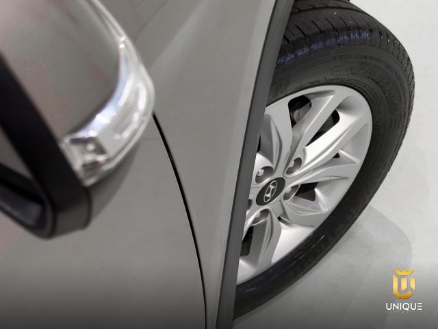 Hyundai Creta 1.6 16V FLEX ACTION AUTOMÁTICO 2023 cinza à venda na Unique Automóveis em Indaiatuba — foto 8