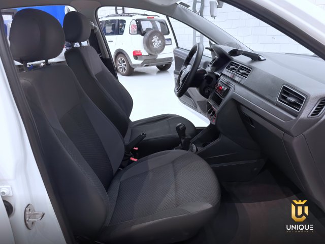 Volkswagen Gol 1.0 12V MPI TOTALFLEX 4P MANUAL 2021/2022 branco à venda na Unique Automóveis em Indaiatuba — foto 19