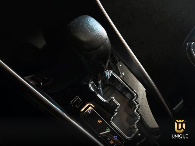 Toyota Yaris Sedan 1.5 16V FLEX SEDAN XLS CONNECT MULTIDRIVE 2022/2023 cinza à venda na Unique Automóveis em Indaiatuba — foto 15
