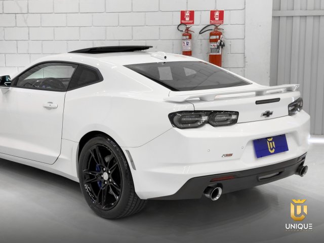 Chevrolet Camaro 6.2 V8 GASOLINA SS AUTOMÁTICO 2020 branco à venda na Unique Automóveis em Indaiatuba — foto 6