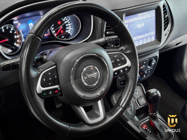Jeep Compass 2.0 16V DIESEL LIMITED 4X4 AUTOMÁTICO 2019 branco à venda na Unique Automóveis em Indaiatuba — foto 12