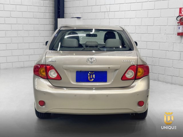Toyota Corolla 1.8 XEI 16V FLEX 4P AUTOMÁTICO 2008/2009 bege à venda na Unique Automóveis em Indaiatuba — foto 5