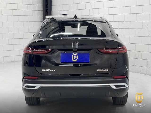 Fiat Fastback 1.0 TURBO 200 FLEX IMPETUS CVT 2023 preto à venda na Unique Automóveis em Indaiatuba — foto 5