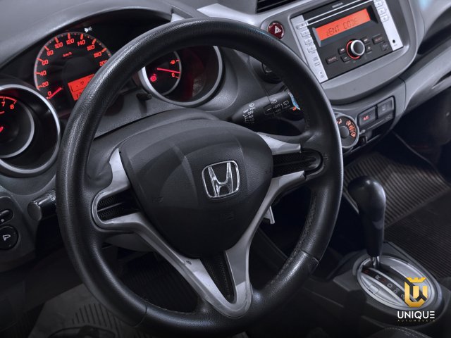 Honda Fit 1.4 LX 16V FLEX 4P MANUAL 2013 cinza à venda na Unique Automóveis em Indaiatuba — foto 12