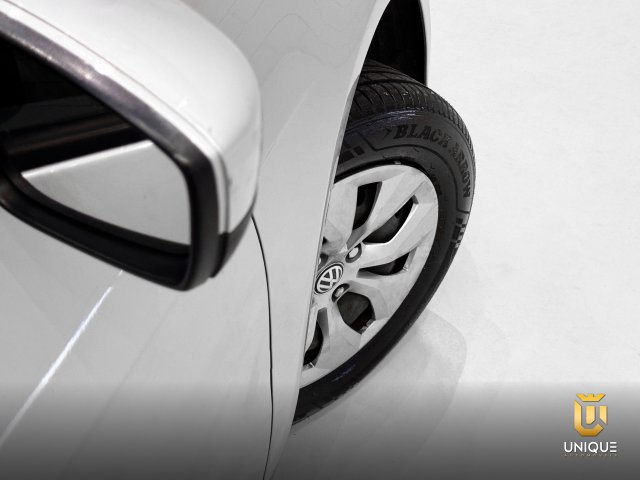 Volkswagen Gol 1.0 MI SPECIAL 8V FLEX 4P MANUAL 2015/2016 prata à venda na Unique Automóveis em Indaiatuba — foto 8