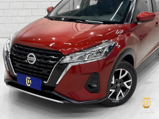 Nissan Kicks 1.6 16V FLEXSTART SENSE XTRONIC 2022 vermelho à venda na Unique Automóveis em Indaiatuba — foto 3
