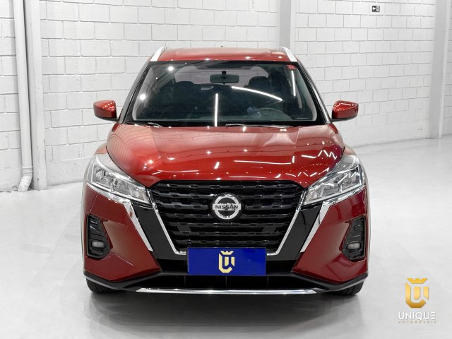 Nissan Kicks 1.6 16V FLEXSTART SENSE XTRONIC 2022 vermelho à venda na Unique Automóveis em Indaiatuba — foto 4