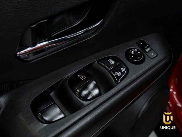 Nissan Kicks 1.6 16V FLEXSTART SENSE XTRONIC 2022 vermelho à venda na Unique Automóveis em Indaiatuba — foto 12