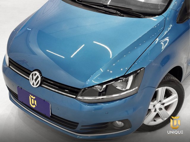 Volkswagen Fox 1.6 MSI COMFORTLINE 8V FLEX 4P MANUAL 2014/2015 azul à venda na Unique Automóveis em Indaiatuba — foto 3