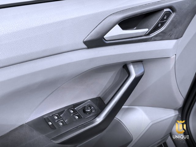 Volkswagen T-cross 1.0 200 TSI TOTAL FLEX AUTOMÁTICO 2020/2021 cinza à venda na Unique Automóveis em Indaiatuba — foto 10