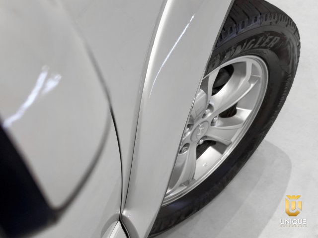 Hyundai Tucson 2.0 MPFI GLS 16V 143CV 2WD FLEX 4P AUTOMÁTICO 2016/2017 prata à venda na Unique Automóveis em Indaiatuba — foto 8
