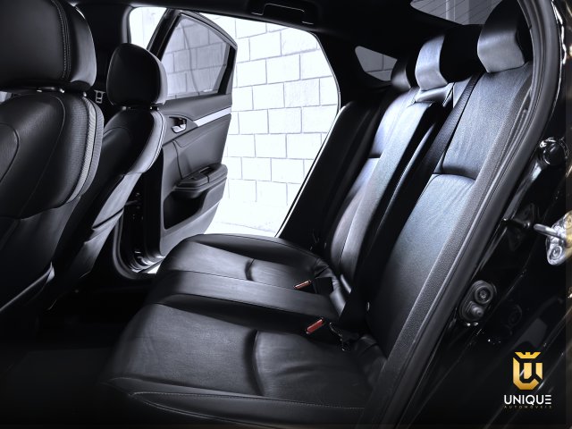 Honda Civic 1.5 16V TURBO GASOLINA TOURING 4P CVT 2017 preto à venda na Unique Automóveis em Indaiatuba — foto 16