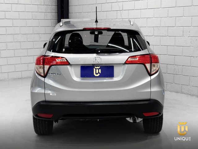 Honda Hr-v 1.8 16V FLEX EX 4P AUTOMÁTICO 2018 prata à venda na Unique Automóveis em Indaiatuba — foto 5