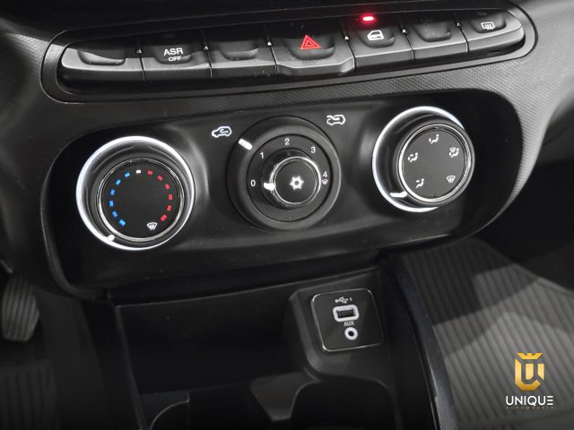 Fiat Cronos 1.0 FIREFLY FLEX DRIVE MANUAL 2024/2025 preto à venda na Unique Automóveis em Indaiatuba — foto 16