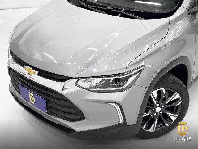 Chevrolet Tracker 1.2 TURBO FLEX PREMIER AUTOMÁTICO 2023/2024 prata à venda na Unique Automóveis em Indaiatuba — foto 3