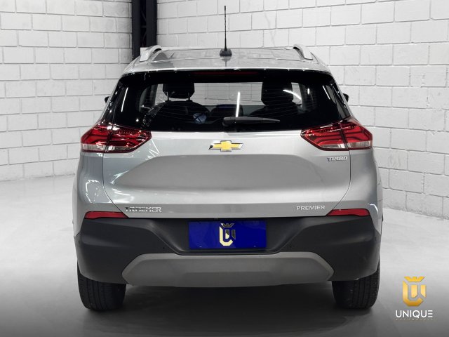 Chevrolet Tracker 1.2 TURBO FLEX PREMIER AUTOMÁTICO 2023/2024 prata à venda na Unique Automóveis em Indaiatuba — foto 5