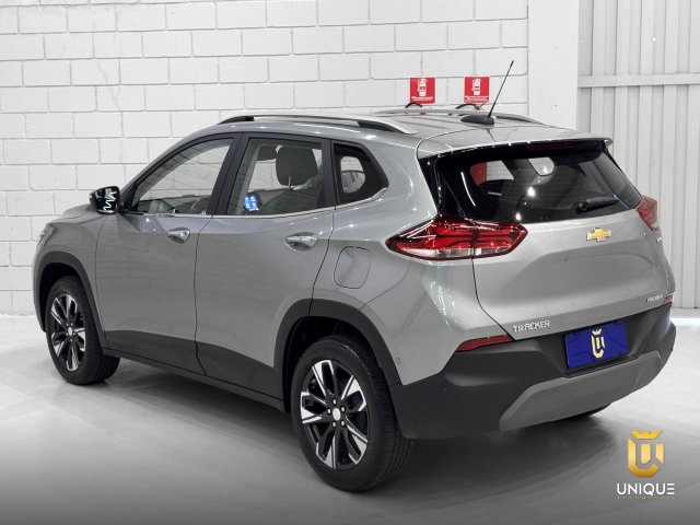 Chevrolet Tracker 1.2 TURBO FLEX PREMIER AUTOMÁTICO 2023/2024 prata à venda na Unique Automóveis em Indaiatuba — foto 6