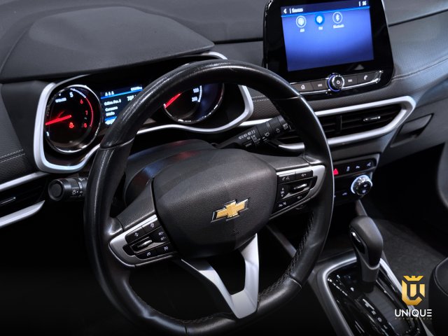 Chevrolet Tracker 1.2 TURBO FLEX PREMIER AUTOMÁTICO 2023/2024 prata à venda na Unique Automóveis em Indaiatuba — foto 10