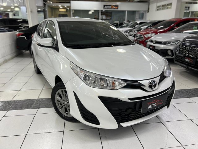 foto do veículo Toyota Yaris hatch   1.5 16V FLEX XL PLUS CONNECT MULTIDRIVE