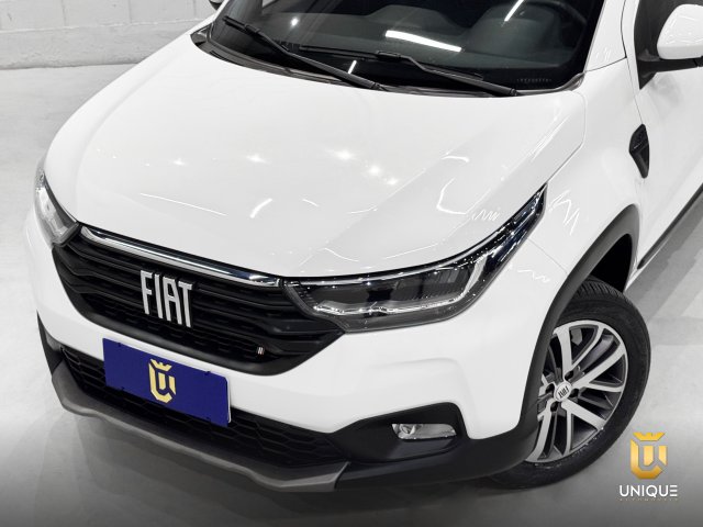 Fiat Strada 1.3 FIREFLY FLEX VOLCANO CD CVT 2022/2023 branco à venda na Unique Automóveis em Indaiatuba — foto 3
