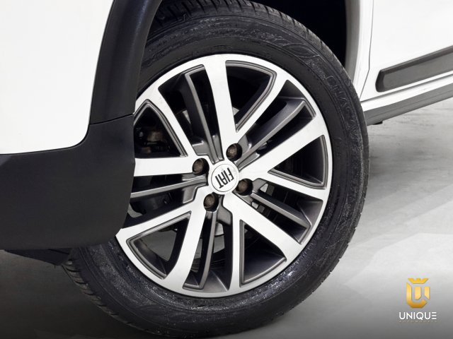 Fiat Strada 1.3 FIREFLY FLEX VOLCANO CD CVT 2022/2023 branco à venda na Unique Automóveis em Indaiatuba — foto 7