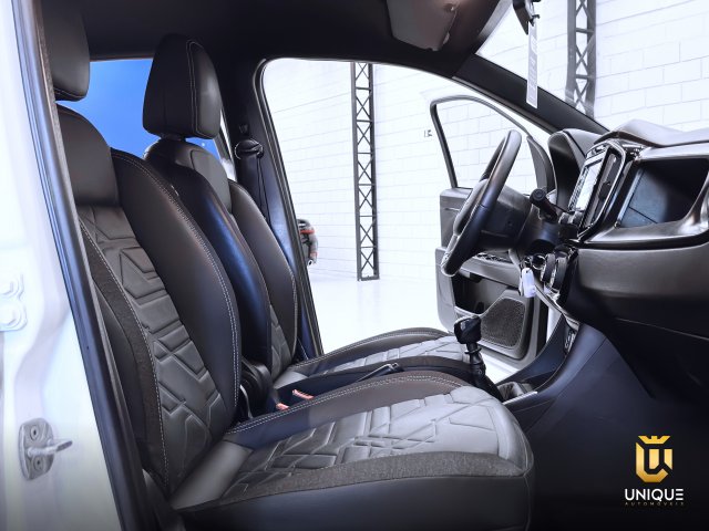 Fiat Strada 1.3 FIREFLY FLEX VOLCANO CD CVT 2022/2023 branco à venda na Unique Automóveis em Indaiatuba — foto 11