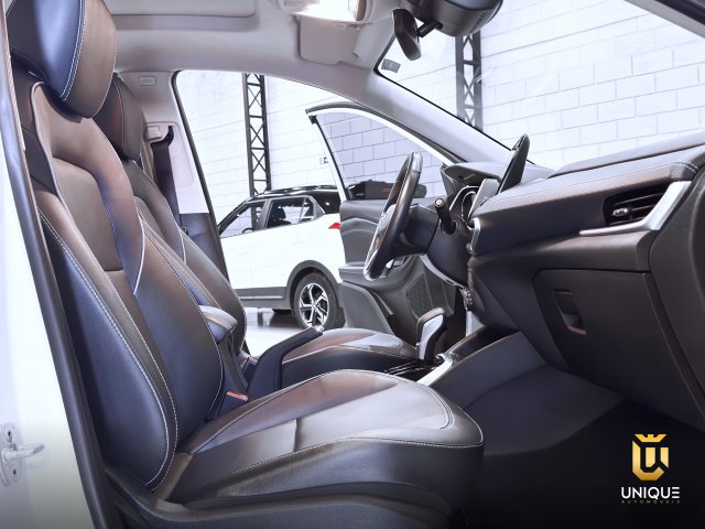 Chevrolet Tracker 1.0 TURBO FLEX PREMIER AUTOMÁTICO 2023 branco à venda na Unique Automóveis em Indaiatuba — foto 17