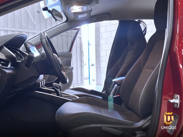Chevrolet Onix 1.0 TURBO FLEX LTZ AUTOMATICO 2023/2024 vermelho à venda na Unique Automóveis em Indaiatuba — foto 10