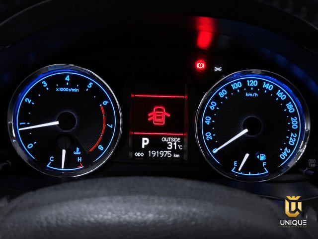 Toyota Corolla 2.0 ALTIS 16V FLEX 4P AUTOMÁTICO 2015/2016 preto à venda na Unique Automóveis em Indaiatuba — foto 13